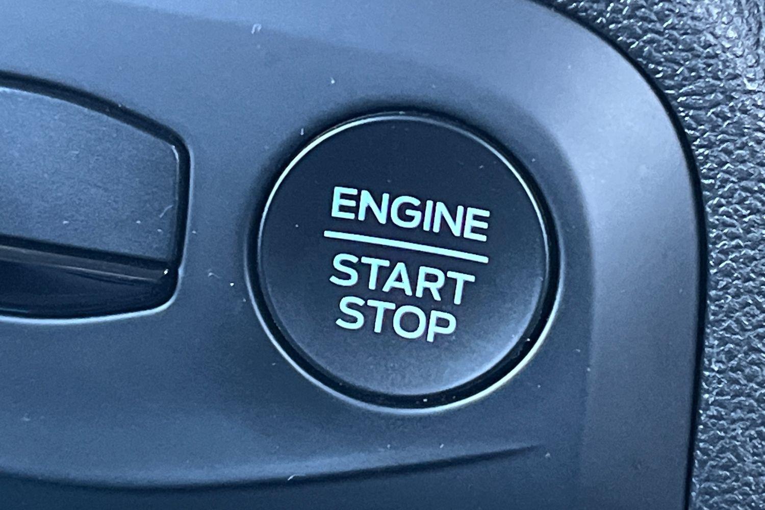 Ford FOCUS Photo 24