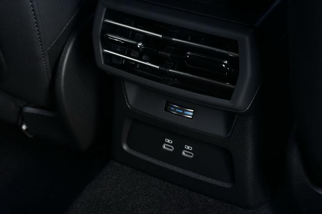 AUDI A3 Photo 38