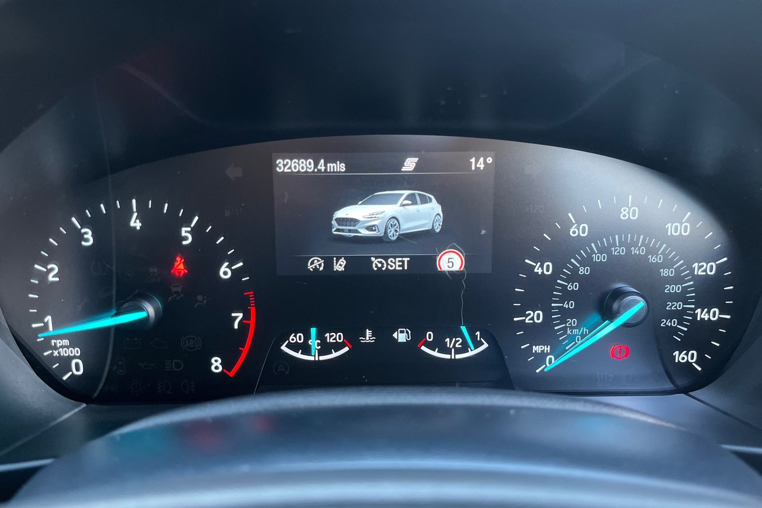 Ford FOCUS Photo 12