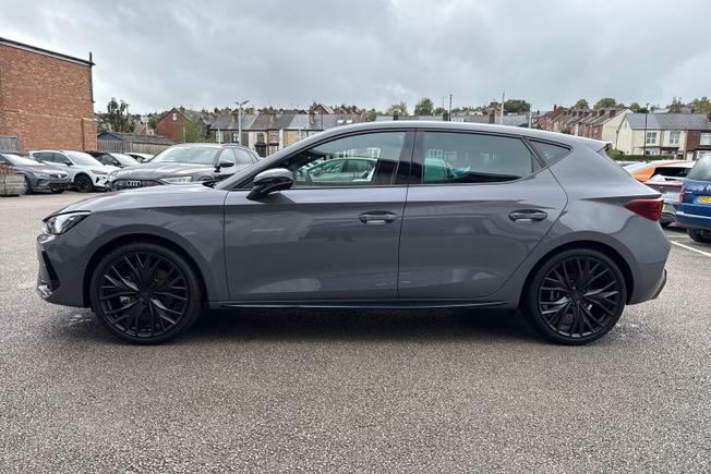 CUPRA Leon Photo 26