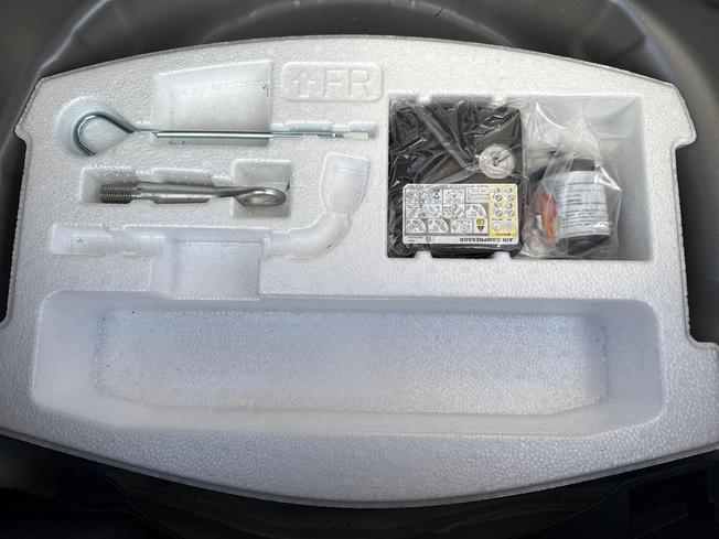 SUZUKI Swift Photo 21