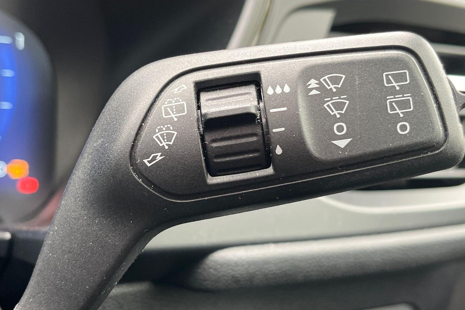 Ford KUGA Photo 14