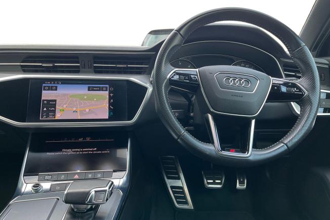AUDI A6 Photo 12