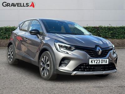 Used 2023 Renault CAPTUR 1.0 TCe evolution SUV 5dr Petrol Manual Euro 6 (s/s) (90 ps) Grey at Gravells