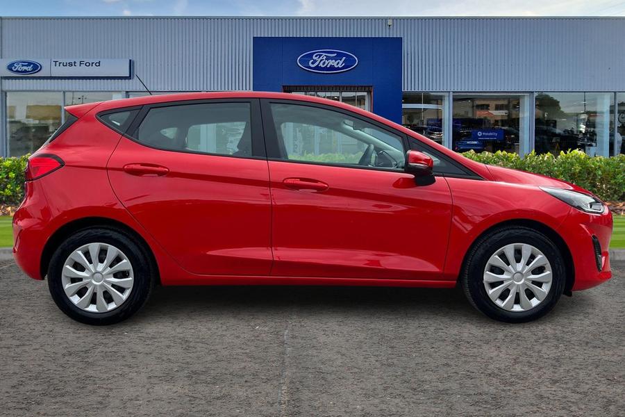 Ford Fiesta Photo autoimg-fb06aff7d1a01f867035f02e4c1840e3b02bf917.jpg