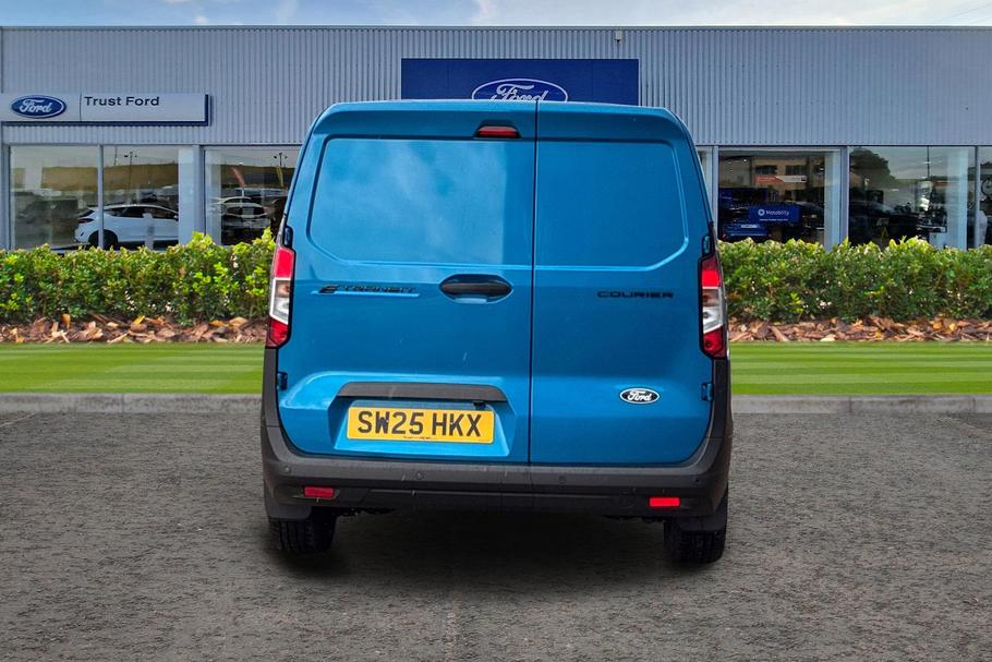 Used Ford TRANSIT COURIER SW25HKX 13