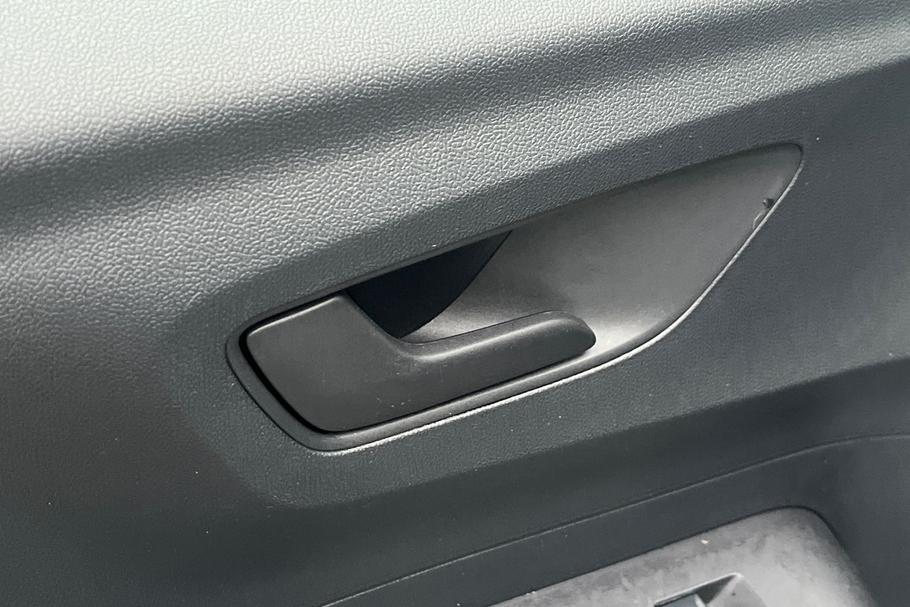 Used Ford TRANSIT COURIER LO25TZX 39