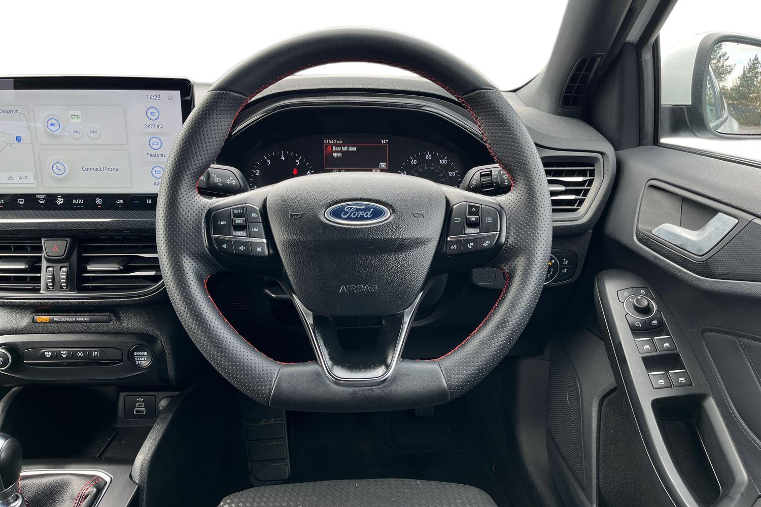 Ford FOCUS Photo 10
