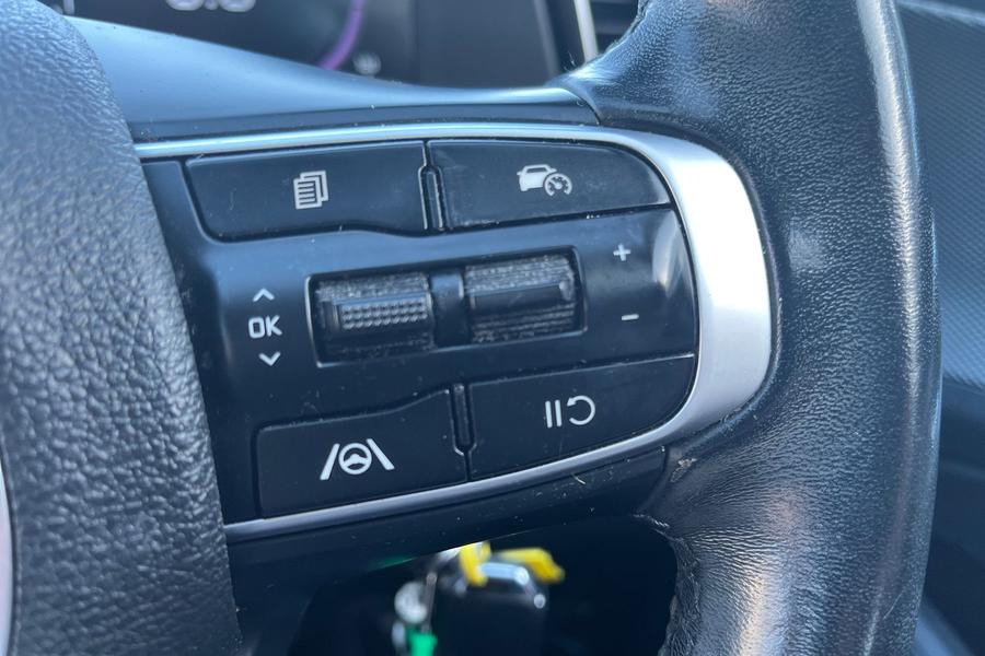 Kia SPORTAGE Photo autoimg-fb0dffed18121b1f47240f703ef5ece9a2f4de89.jpg