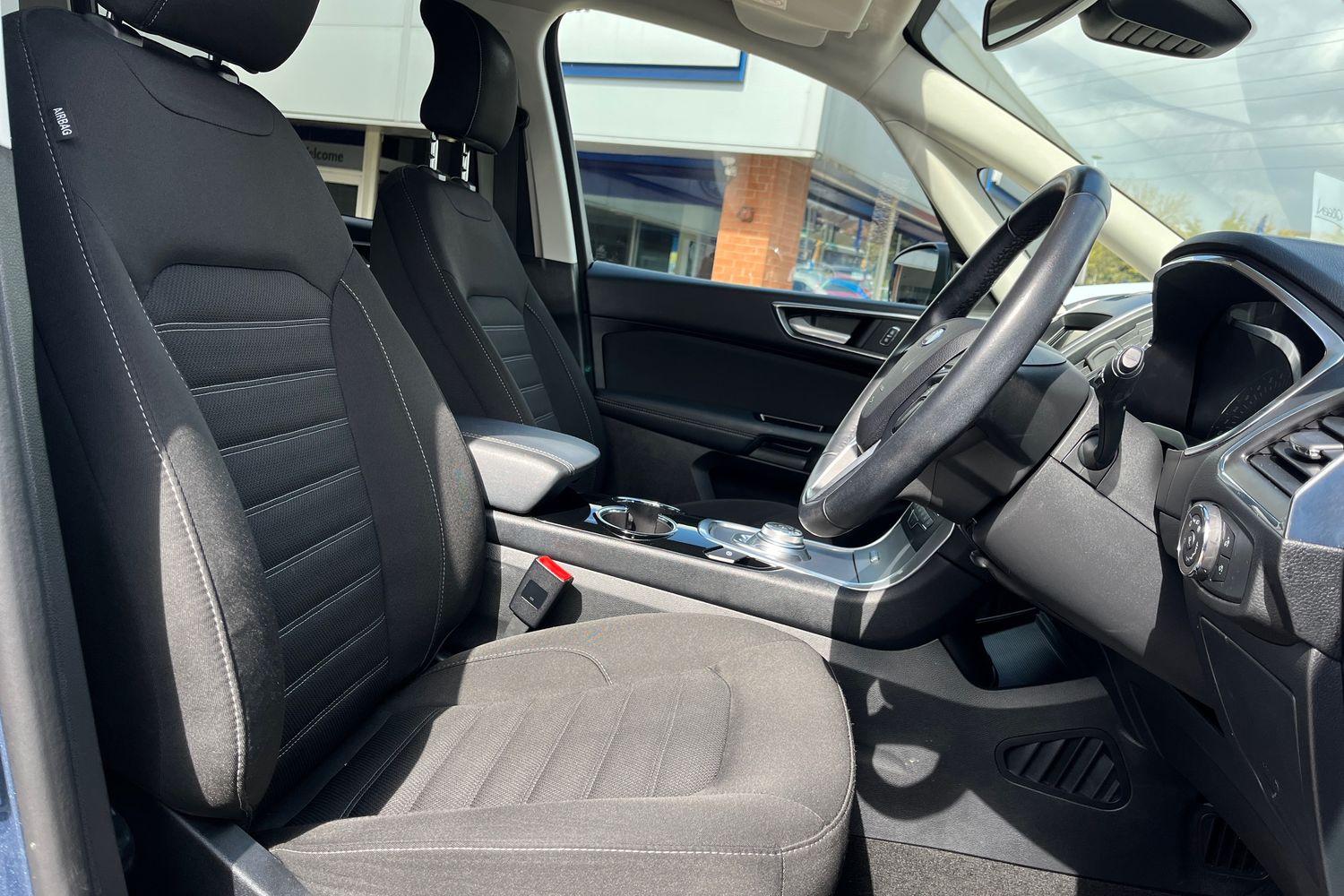 Ford Galaxy Photo 16