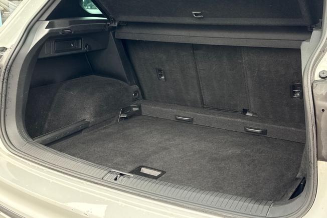 VOLKSWAGEN Tiguan Photo 49