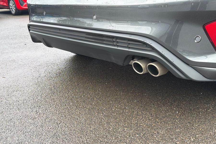 Ford Focus Photo autoimg-fb11cc89c2d0bf66560f5a003515a68ebe7db1ed.jpg