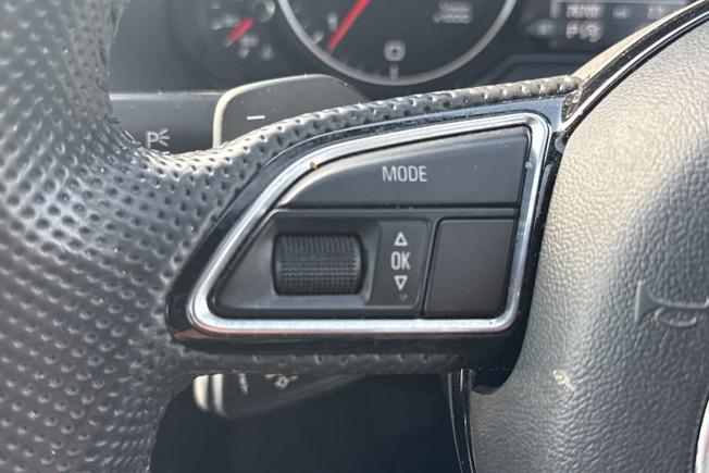 AUDI Q5 Photo 16