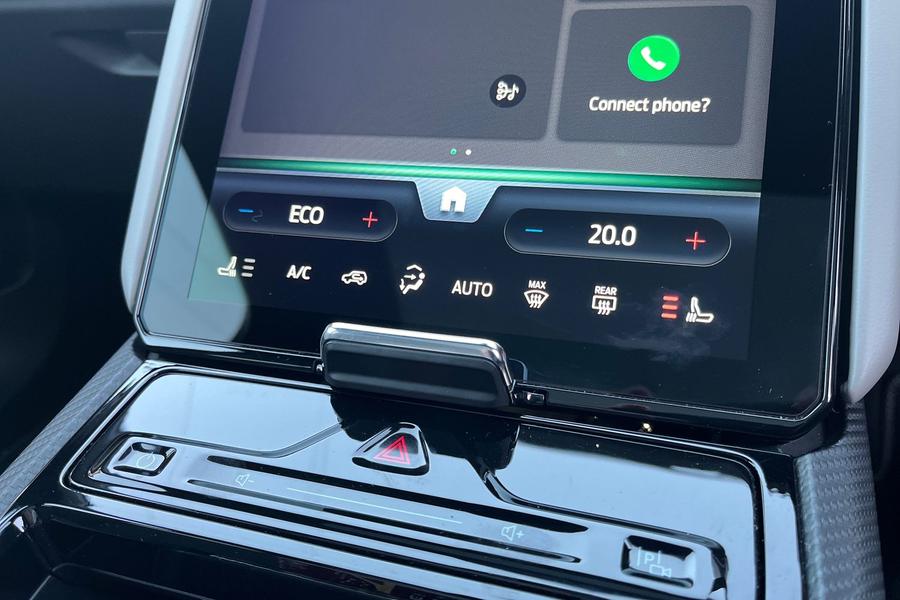 Ford Explorer Photo autoimg-fb14d25b8419c93df25e1834047cd64799701864.jpg