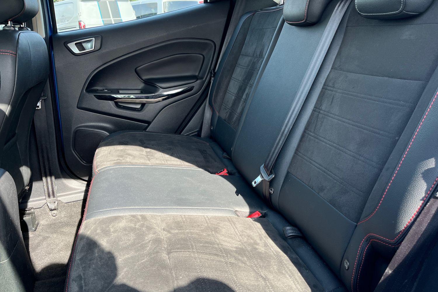 Ford ECOSPORT Photo 19