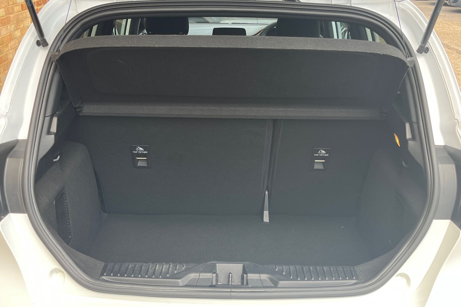 Ford FIESTA Photo 20
