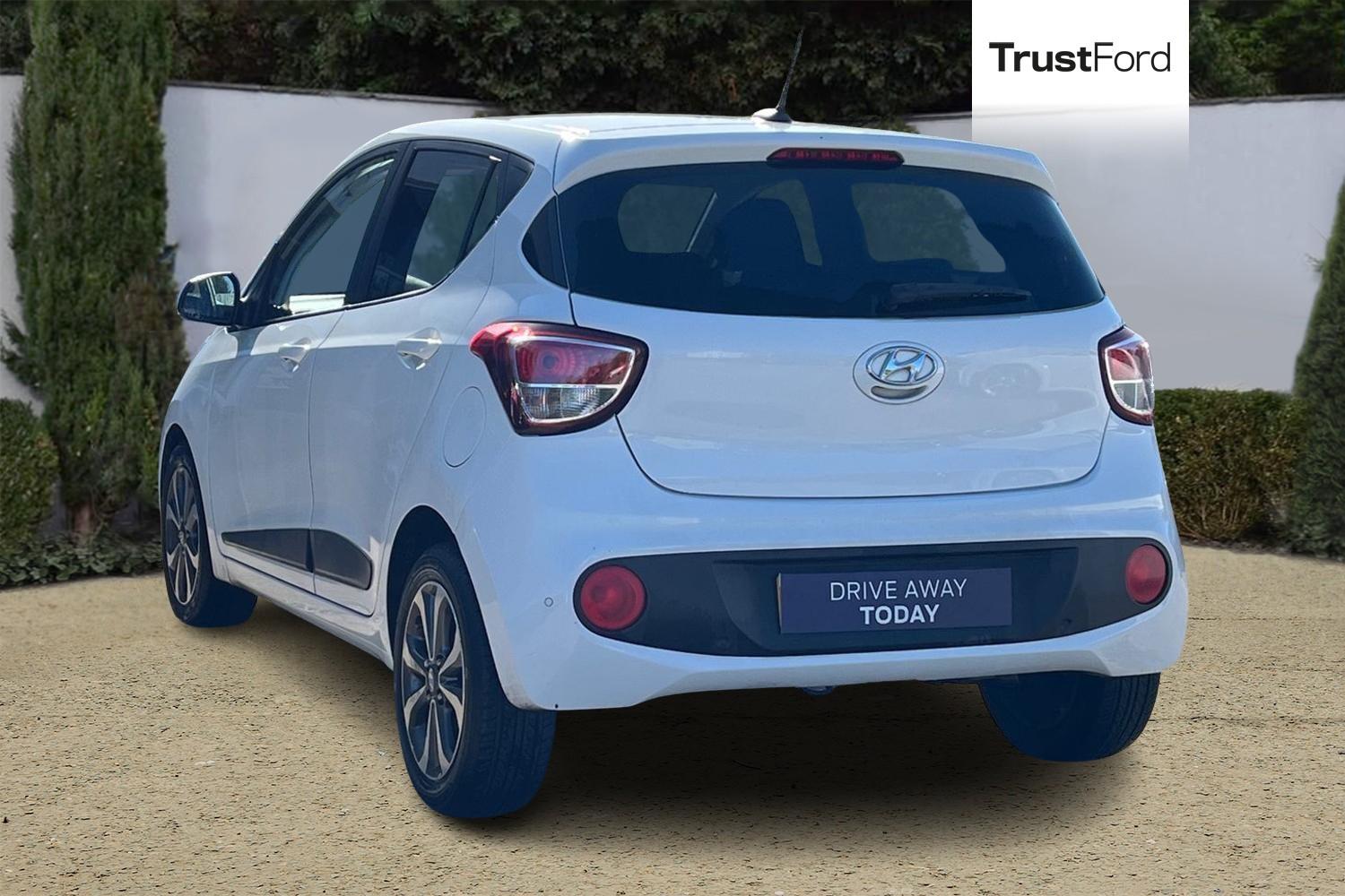 Hyundai I10 Photo 1