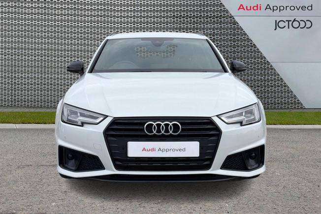 AUDI A4 Avant Photo 8