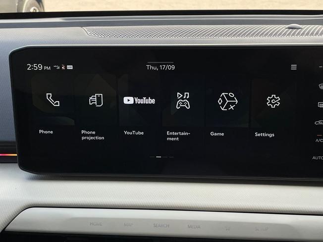 KIA EV4 Photo 50