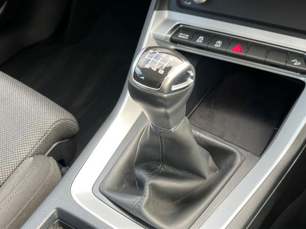 Audi Q3 Photo autoimg-fb29d738465e64fb6da6dca161c1695e93f583ba.jpg