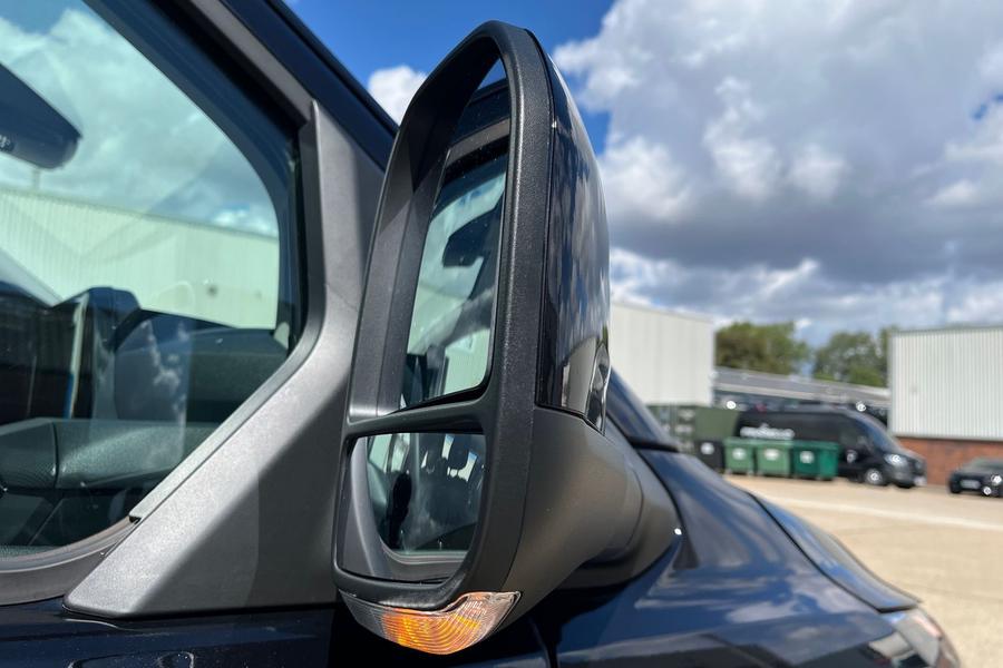 Ford TRANSIT CUSTOM Photo autoimg-fb2d873516034ab807e42e4aca720662c2a92fb4.jpg