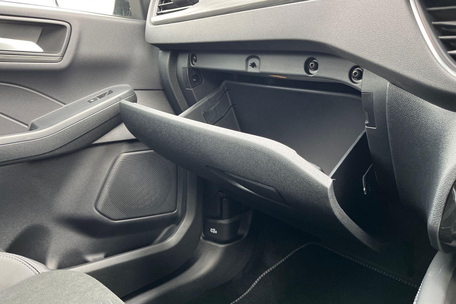 Ford KUGA Photo 31