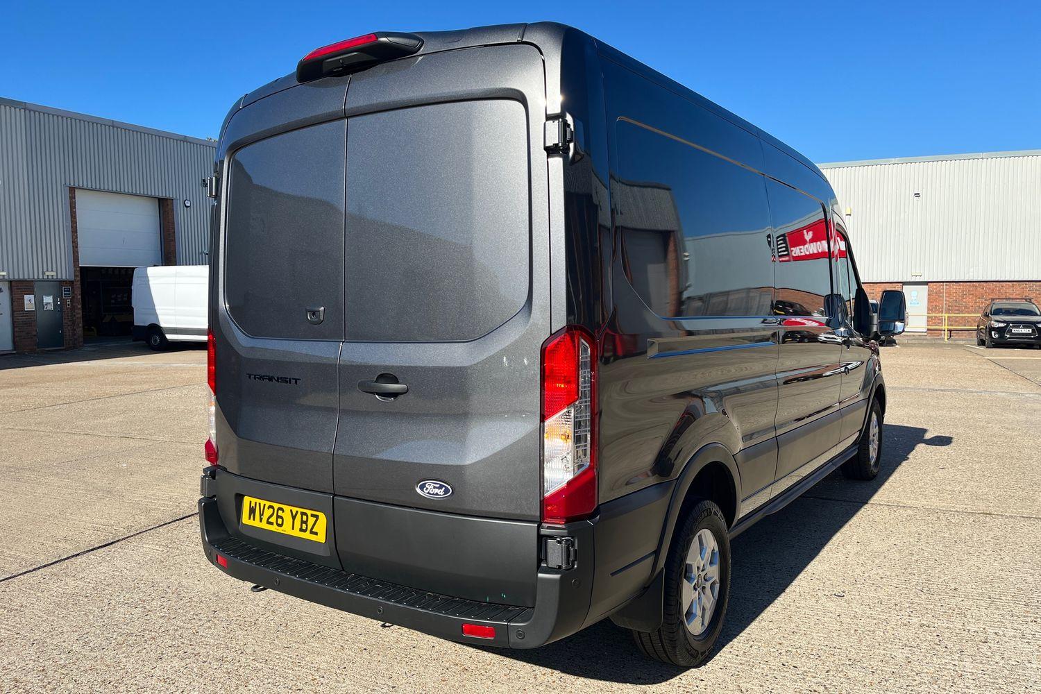 Ford TRANSIT Photo 39