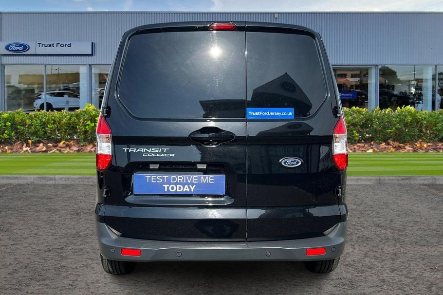 Used Ford Ford Transit Courier Petrol 1.0 EcoBoost Limited Van [6 Speed] 14