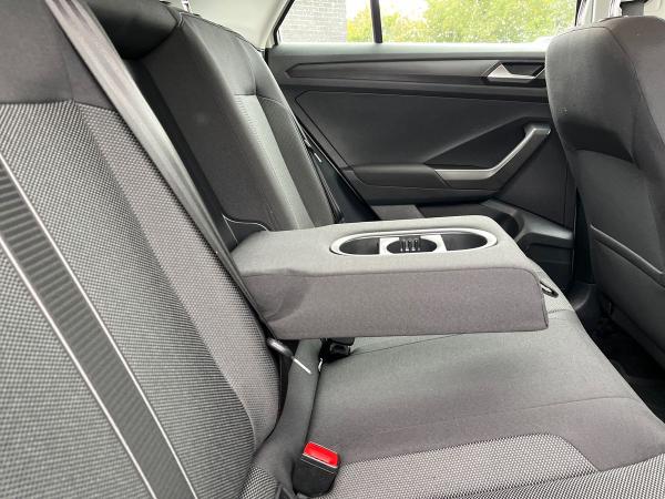 Volkswagen T-Roc Photo autoimg-fb3497f6cd0163803f925ea3f3438c825ff77867.jpg