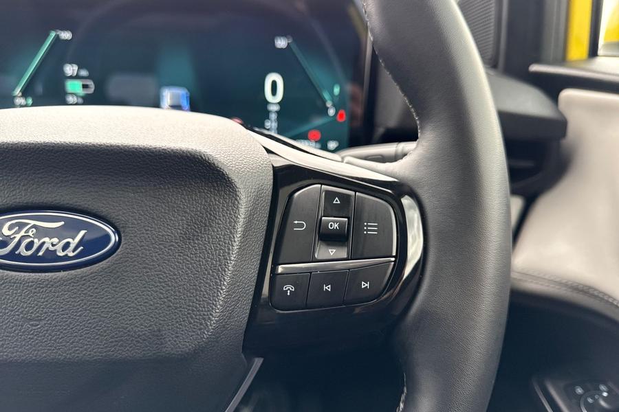 Ford PUMA Photo autoimg-fb35600edcac6571969ca4fba015a2f33261bc13.jpg