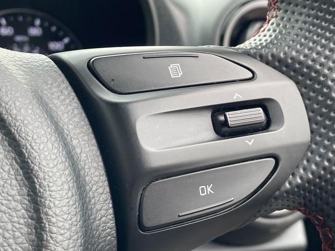 KIA Picanto Photo 28