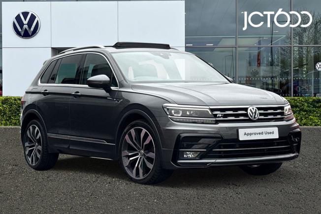 VOLKSWAGEN Tiguan Photo 1