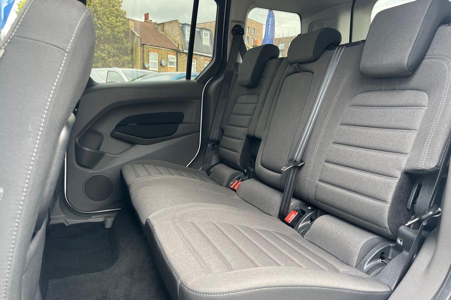 Ford Tourneo Connect Photo autoimg-fb3e90333e1b64622a83db29dc51cafa6e0a8f4d.jpg