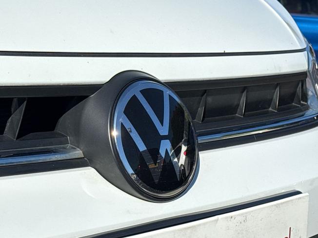VOLKSWAGEN Polo Photo 24