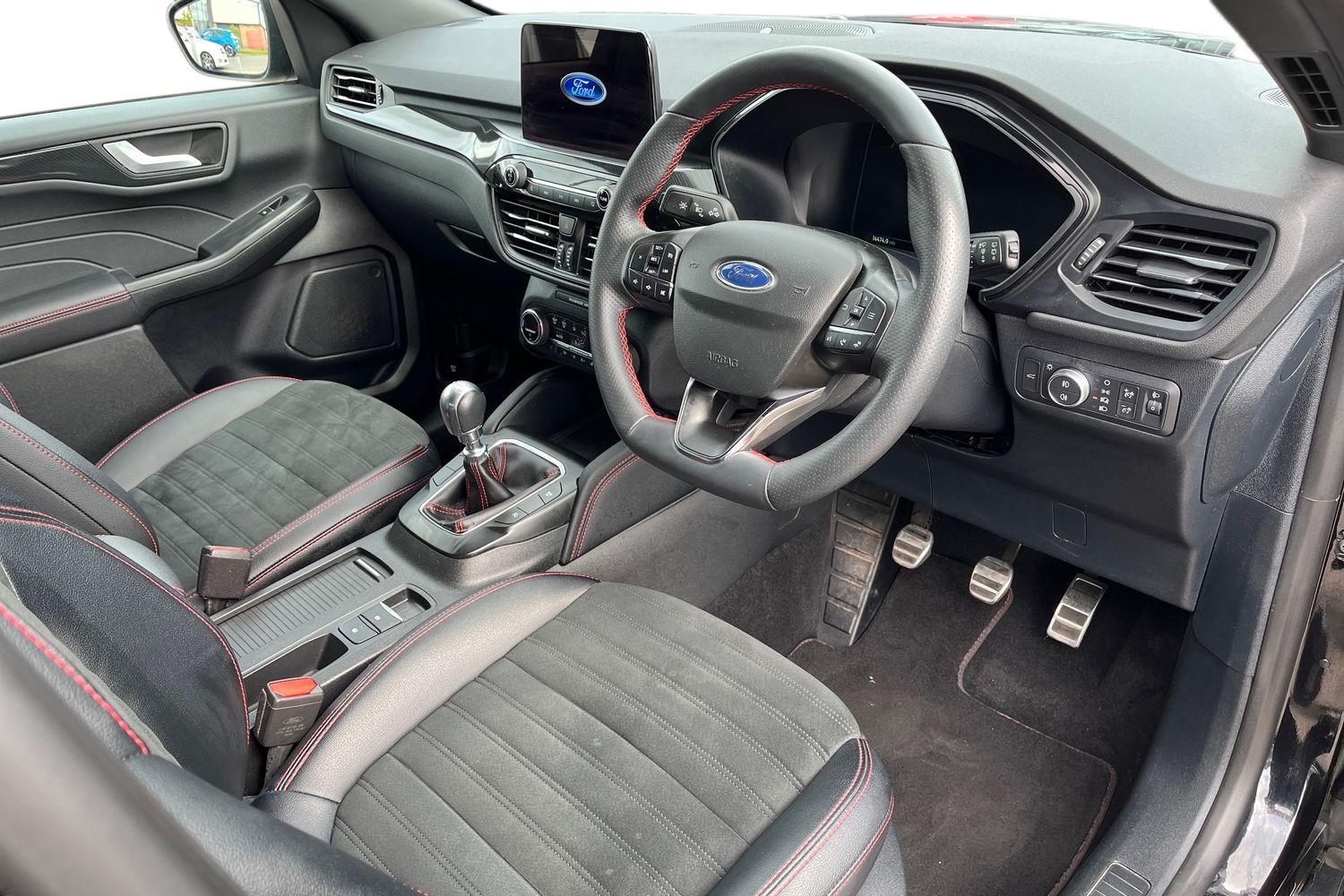 Ford KUGA Photo 8