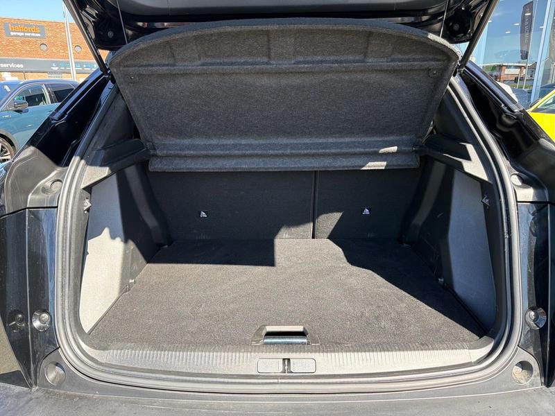 Used Peugeot 2008 SD72UOF 18