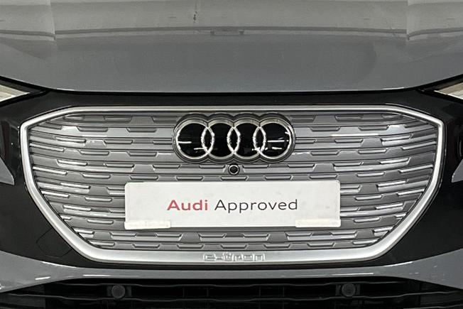 Audi Q4 E-Tron Photo 29