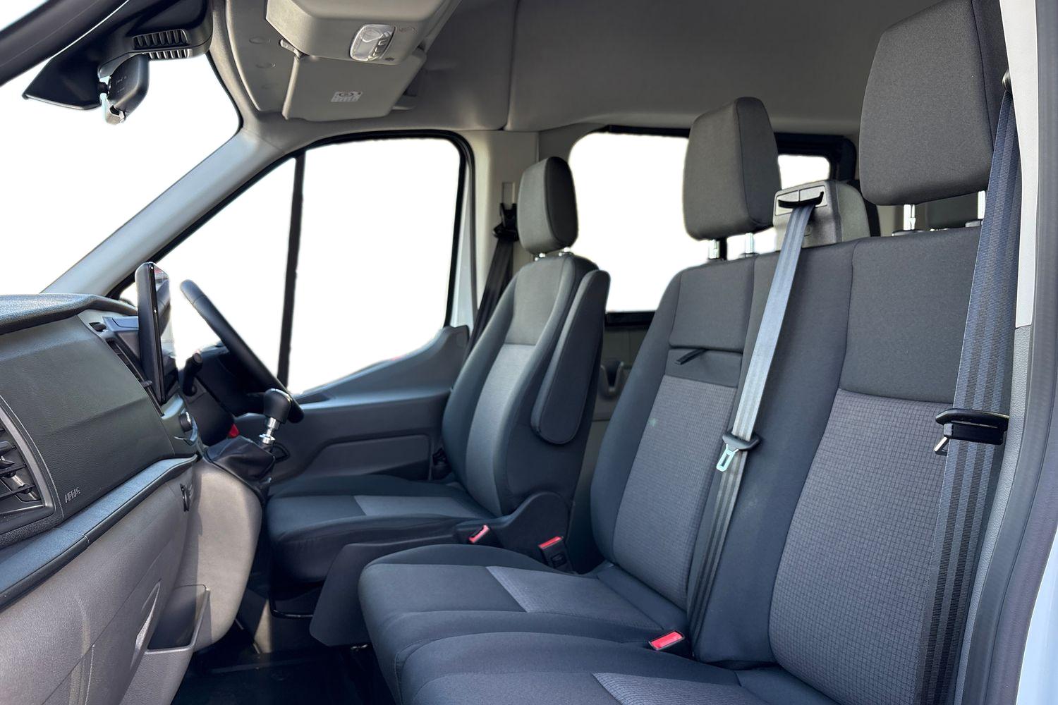 Ford Transit Photo 9