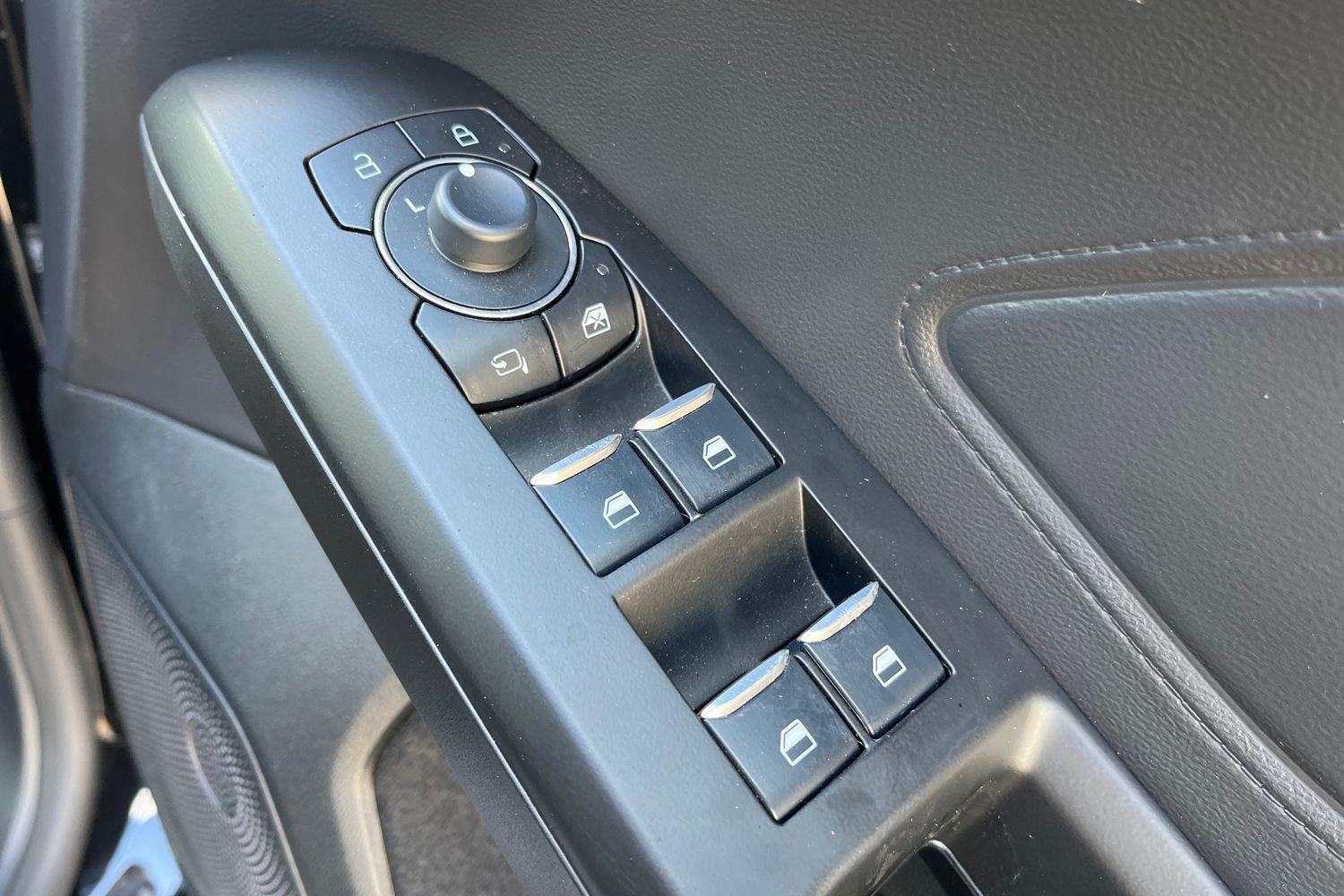 Ford Focus Photo 15