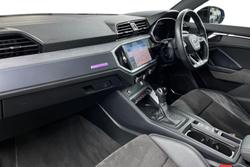 AUDI Q3 Photo 2