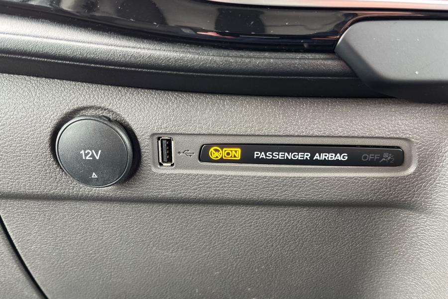 Ford TRANSIT Photo autoimg-fb5683b9546af4610edbc46e89c6e0b37855a932.jpg