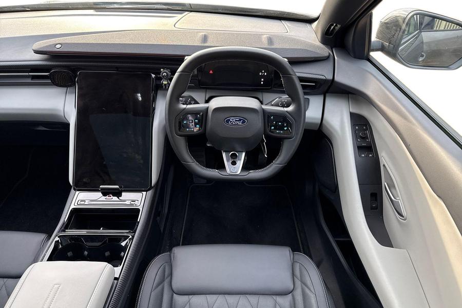 Ford Capri Photo autoimg-fb57468faa843c7b63d3e9242ea99102a8cb9e55.jpg