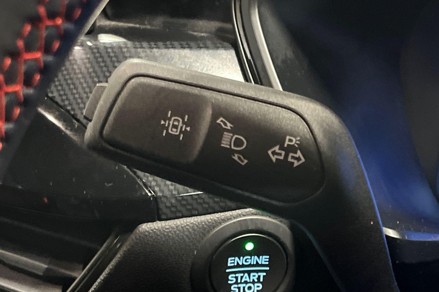 Ford KUGA Photo 13