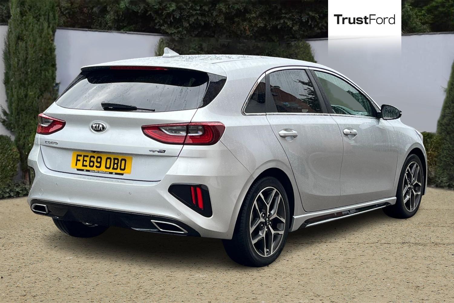 Kia CEED Photo 3