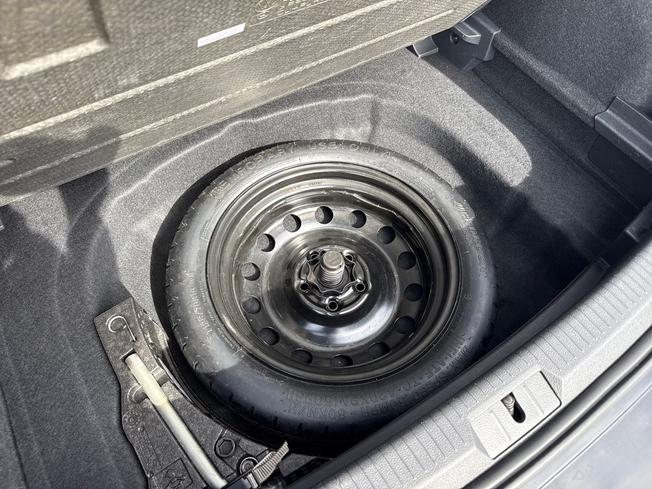 VOLKSWAGEN Golf Photo 22