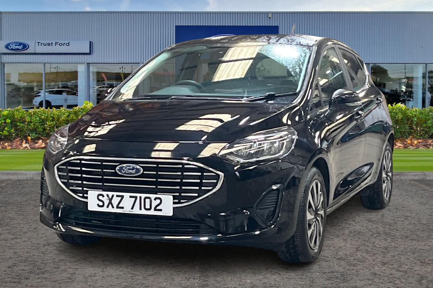 Ford FIESTA Photo 4