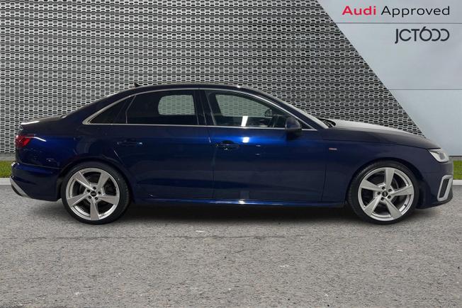 AUDI A4 Photo 4