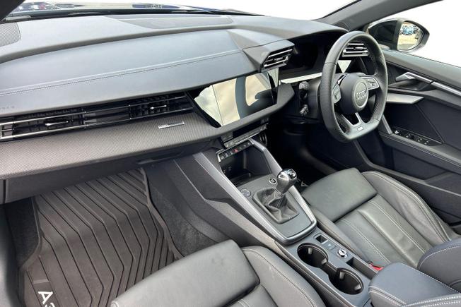 AUDI A3 Photo 2