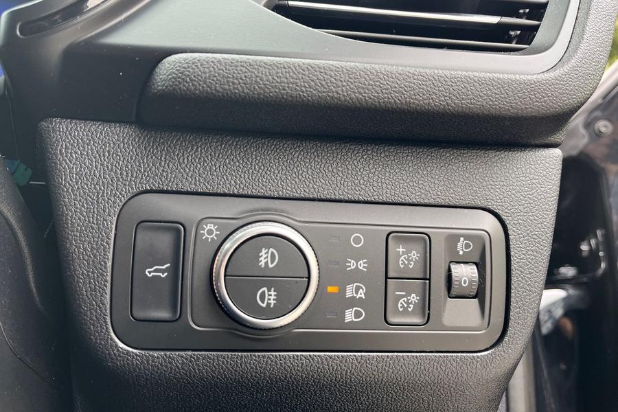 Ford KUGA Photo autoimg-fb6409b268e1ad91033628f3b638651d3c5c9f4d.jpg