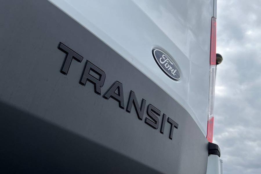 Ford TRANSIT Photo autoimg-fb64564d61ad5c63eca86458187e32023fe0c14f.jpg